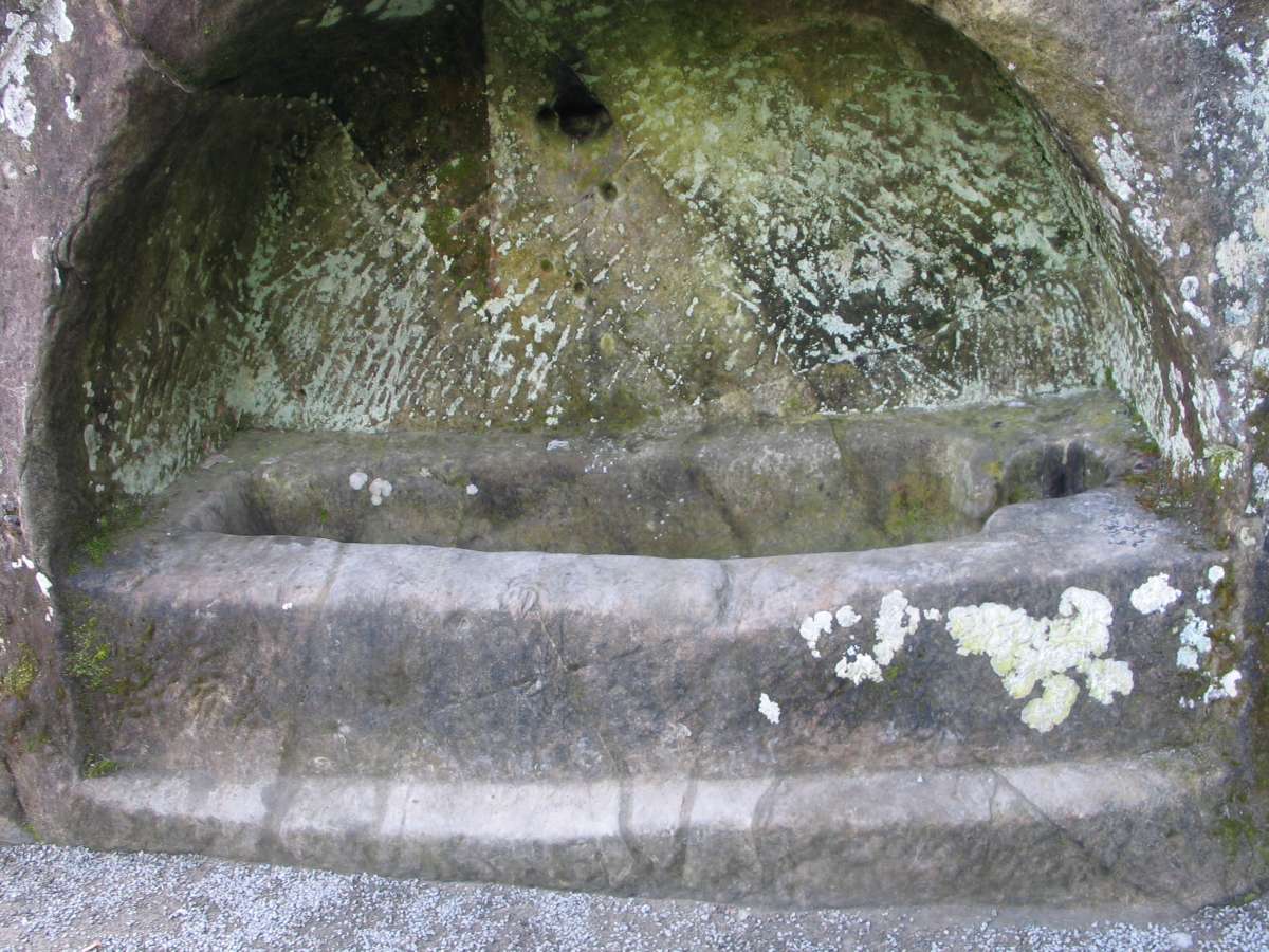 cave%20grave_b.jpg