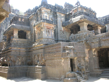 Ellora%20Caves%209b.jpg