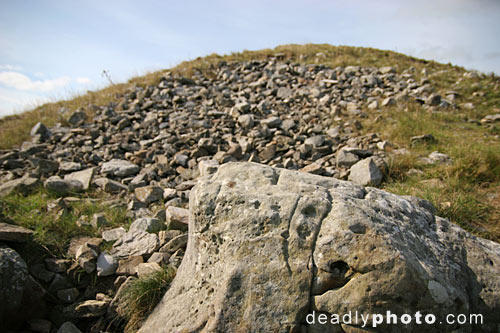 IMG_2766_loughcrew_cairn_t.jpg