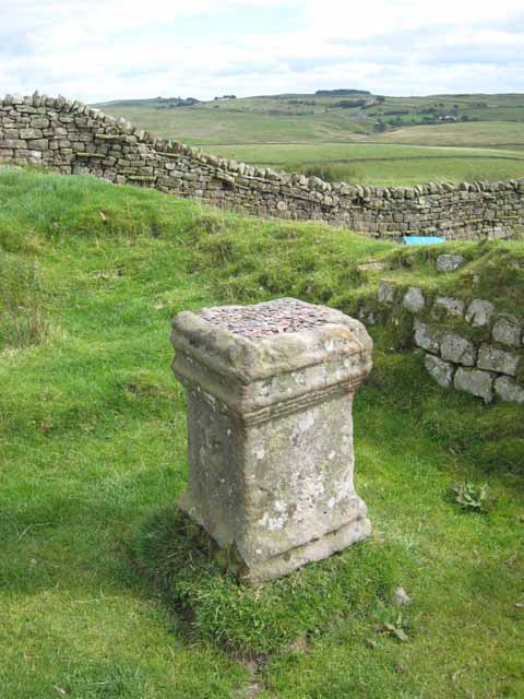 Altar_Stone_at_Aesica_Roman_Fort_-_geograph.org.uk_-_536668.jpg
