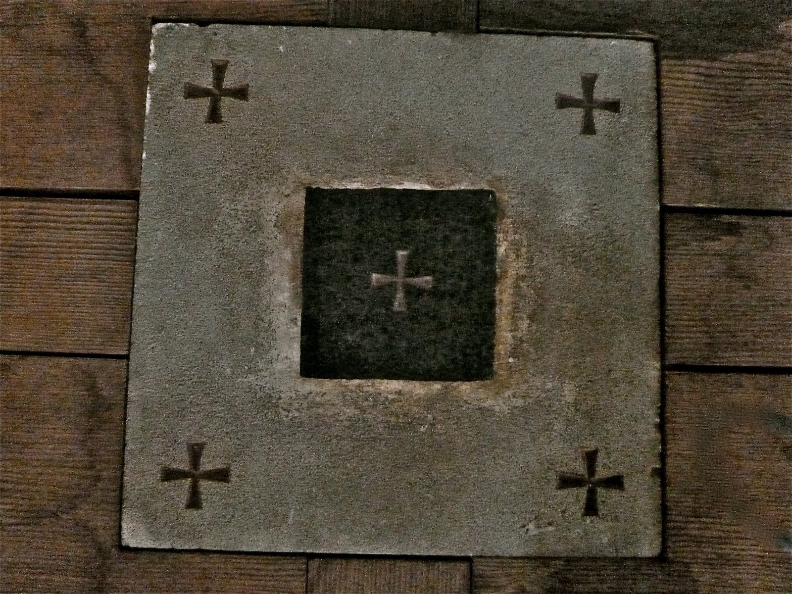 altar%2Bstone.JPG