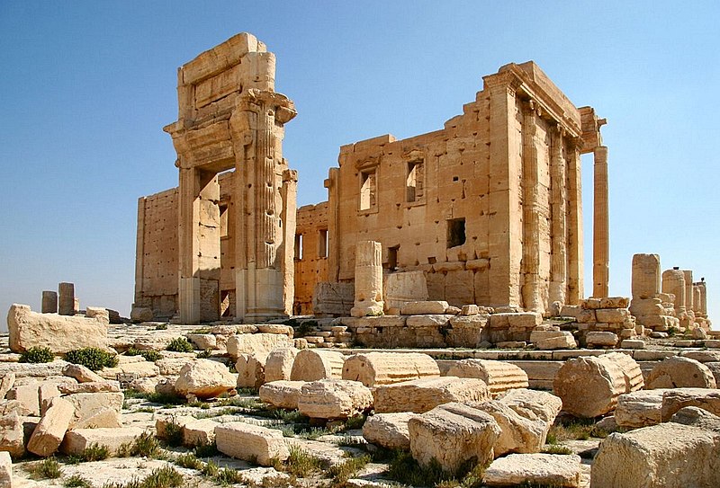800px-Temple_of_Bel_in_Palmyra.JPG
